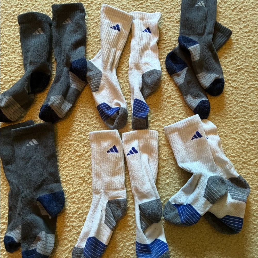 Adidas boys Crew Socks - size 11Y-2Y White and Gray